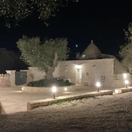 Trullo Dell' Edera Con Piscina Privata *